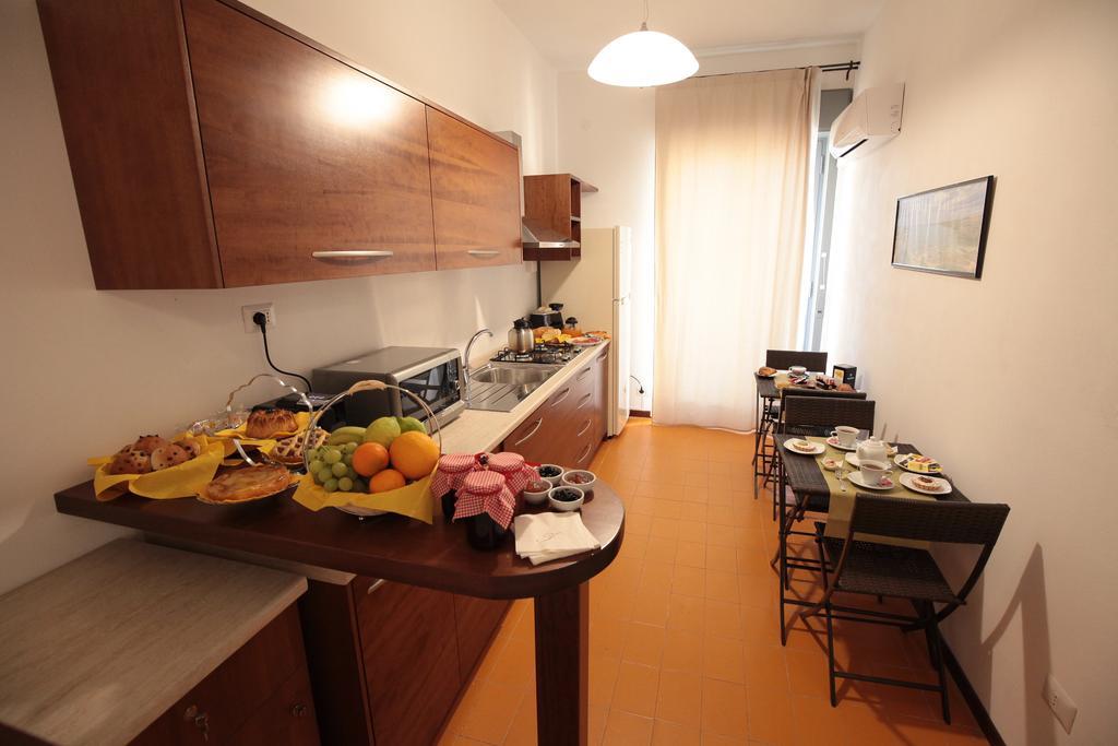 B&B Tari Syrakusa Exteriör bild